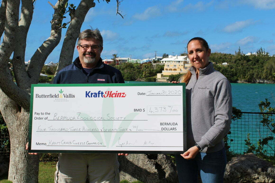 CHEQUE PRESENTED TO BZS FROM KRAFT CARES CAMPAIGN